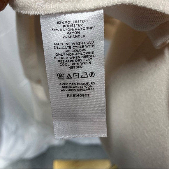 New LOFT V-neck Puff Sleeve Sweater Blouse Cream Women medium neutral minimalist - Picture 7 of 12